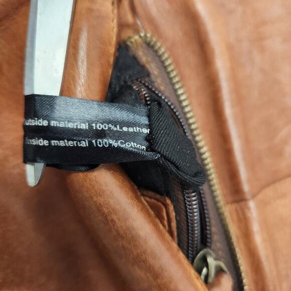 Harbour 2nd Cognac Moon Genuine Leather Clutch Belt Bag Crossbody Fanny Pack GUC - Picture 9 of 9